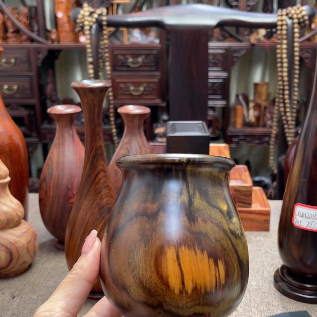 交趾黄檀（大红酸枝）罐子