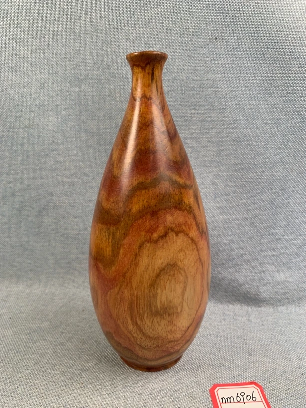 nm6906 海黄新料花瓶，直径7高17净重348克