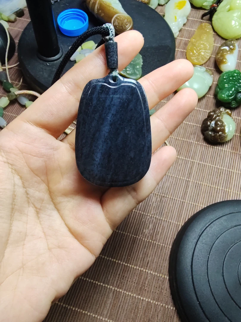 和田玉青花平安无事牌