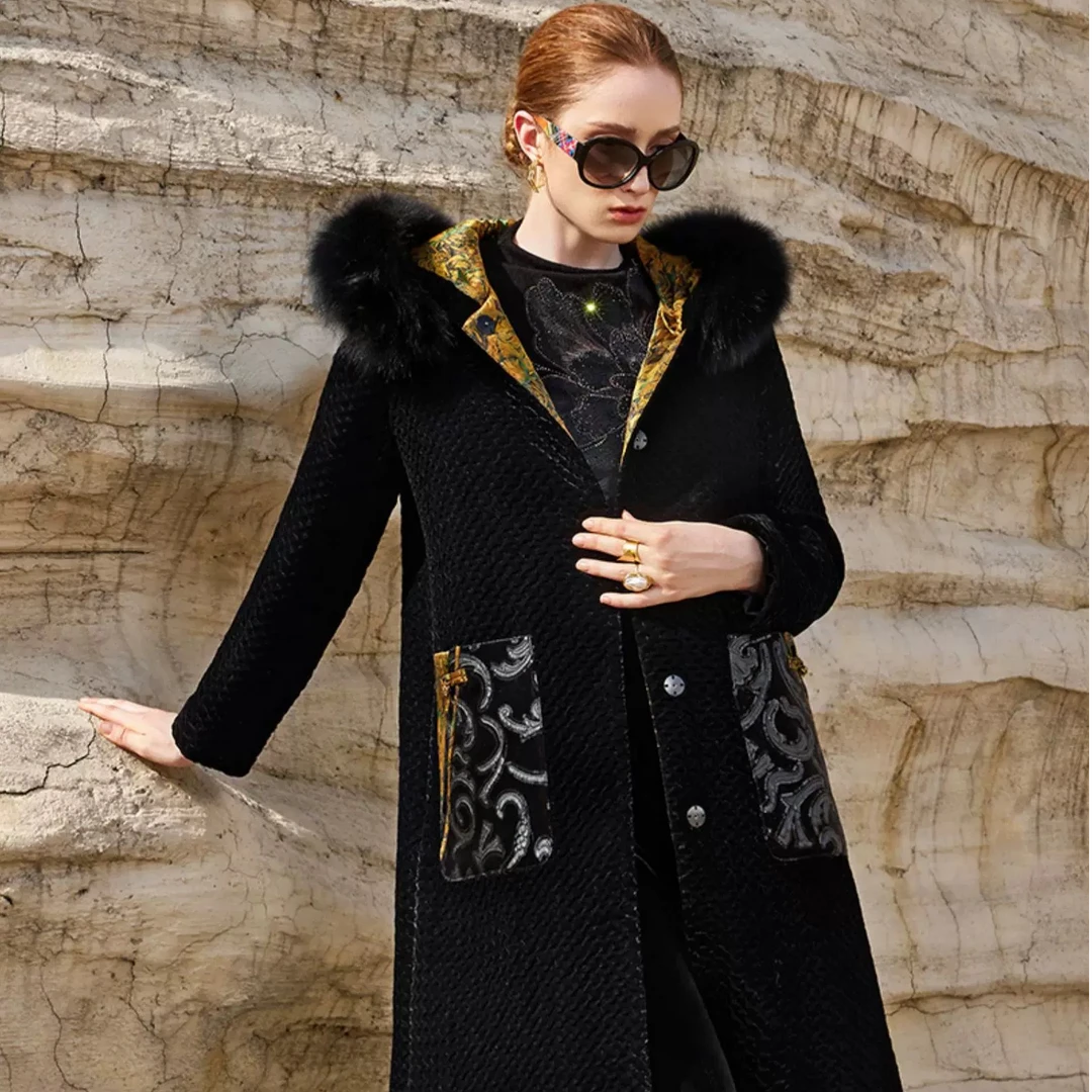 典云间中老年妈妈秋冬厚外套丝绒棉服中长款洋气大毛领时尚棉衣女