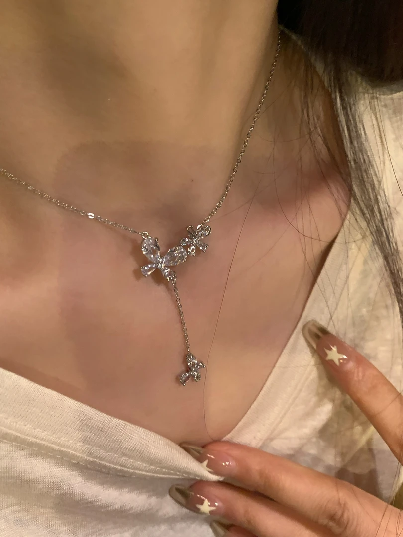 铜合金项链 轻奢蝴蝶项链女ins风百搭锁骨链毛衣链配饰X1198