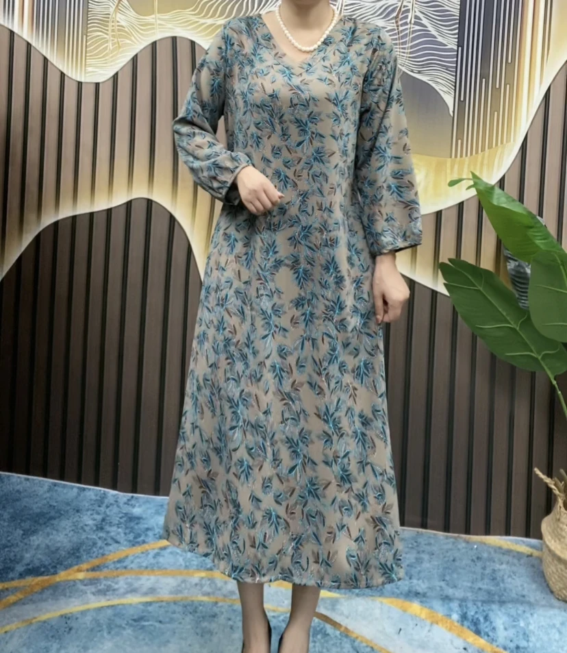 秋季新款气质连衣裙中老年印花遮肚显瘦长袖中长款连衣裙