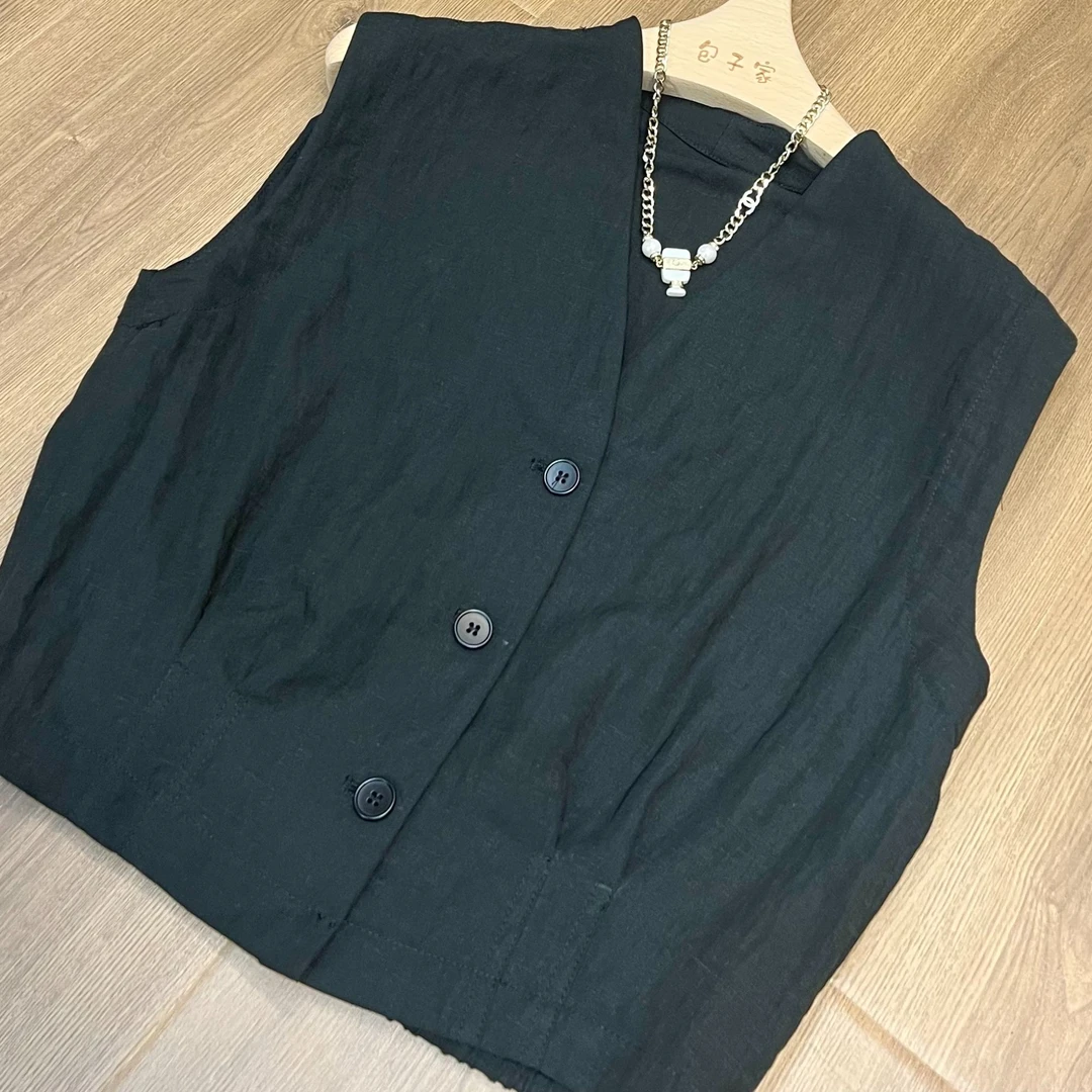 【南风】夏季韩版设计感女上衣简约无袖背心百搭 241151