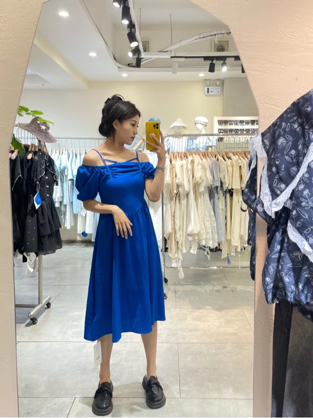 宽松显白显瘦连衣裙