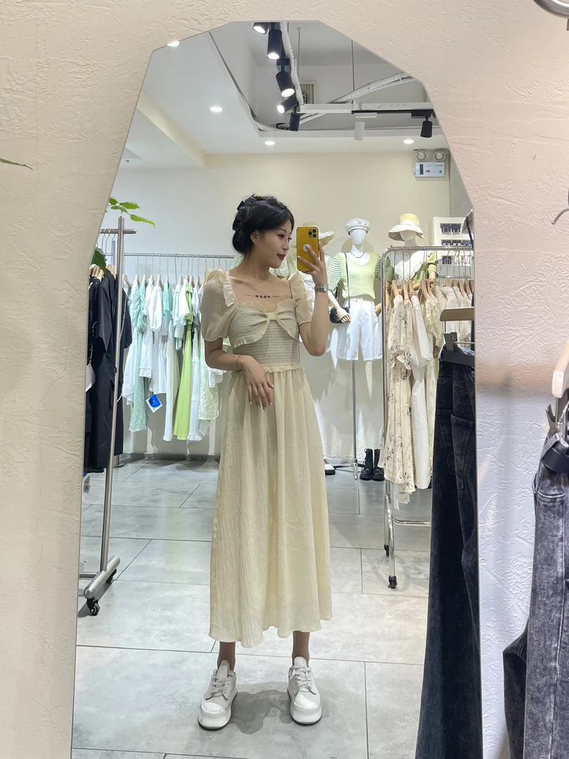 宽松甜美可爱连衣裙