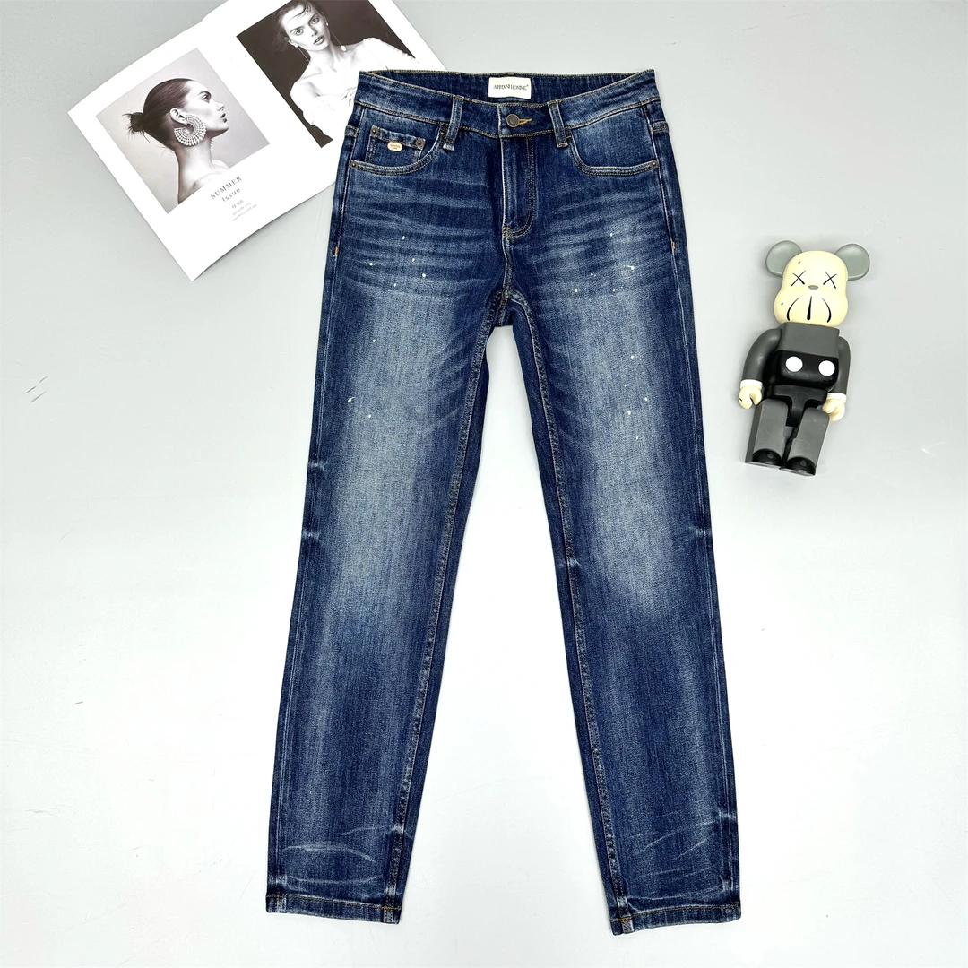 2025高端轻奢男士牛仔裤时尚经典四季款水洗蓝色点漆修身小直筒裤