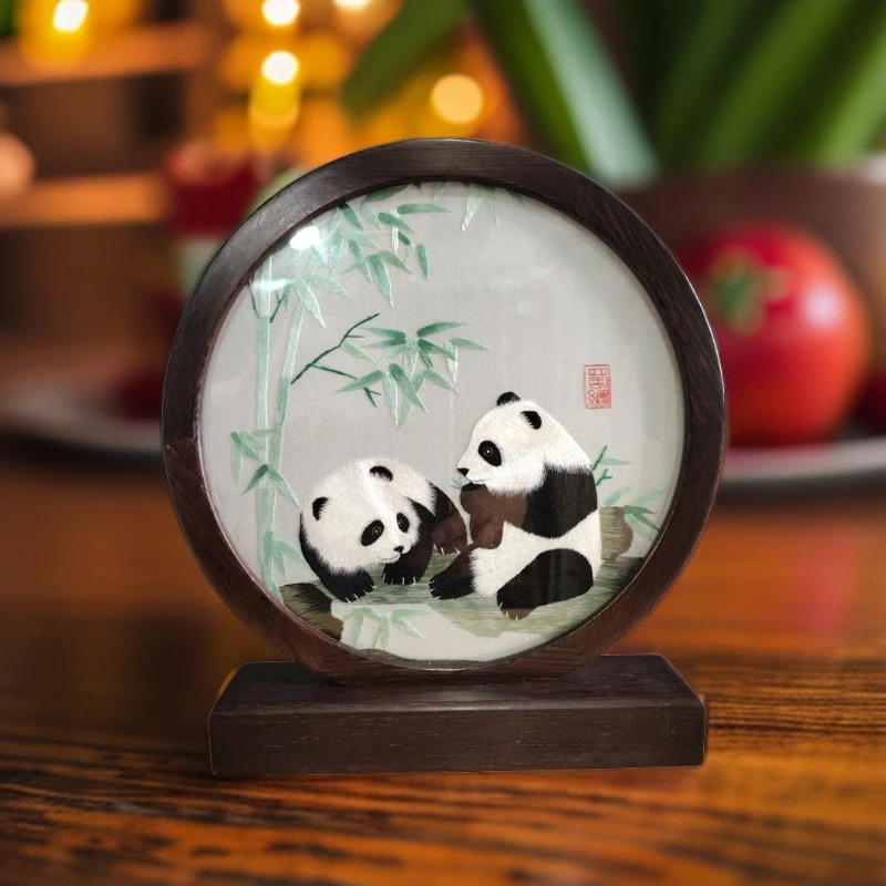 蜀绣蜀锦厂：蜀绣摆件，成都伴手礼送朋友21至25厘米方便带小巧玲珑