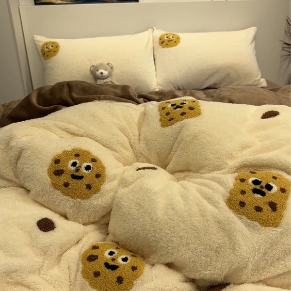 冬季奶咖小饼干毛巾绣牛奶舒棉绒四件套加厚法兰绒被套床单三件套