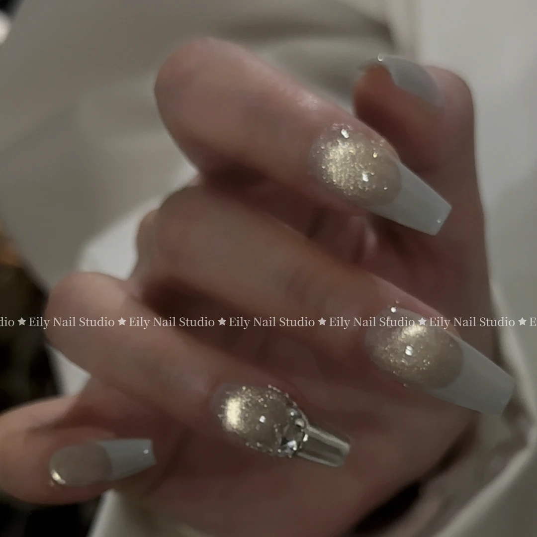【茶里茶气】EilyNail设计师轻奢高定手工穿戴甲淡抹茶法式气质温柔