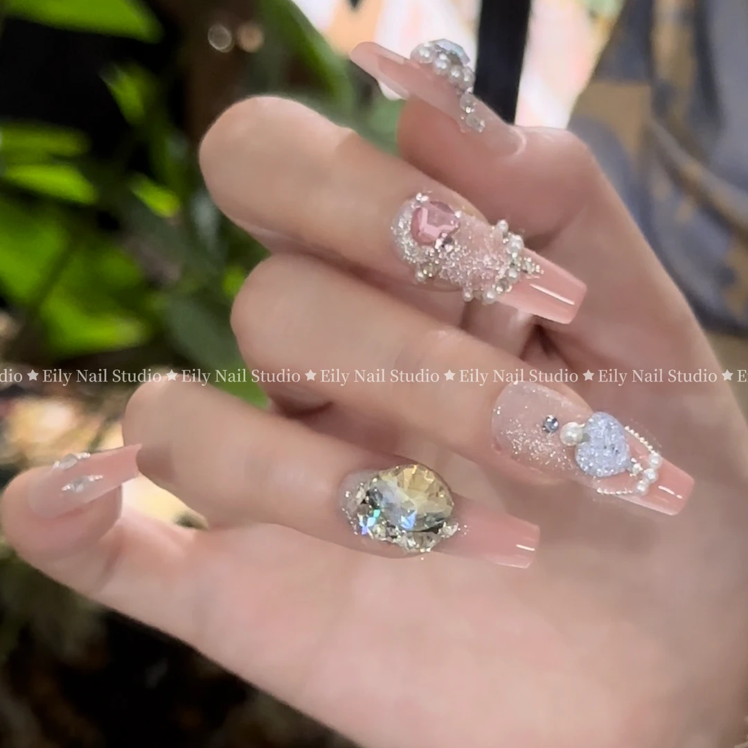 【蜜桃闪烁】EilyNail设计师轻奢高定纯手工穿戴甲显白猫眼渐变温柔
