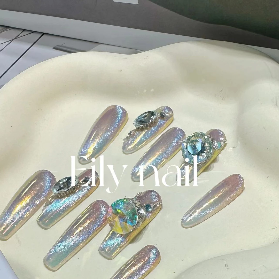 【闪耀星河】EilyNail设计师轻奢高定纯手工穿戴甲猫眼气质美甲