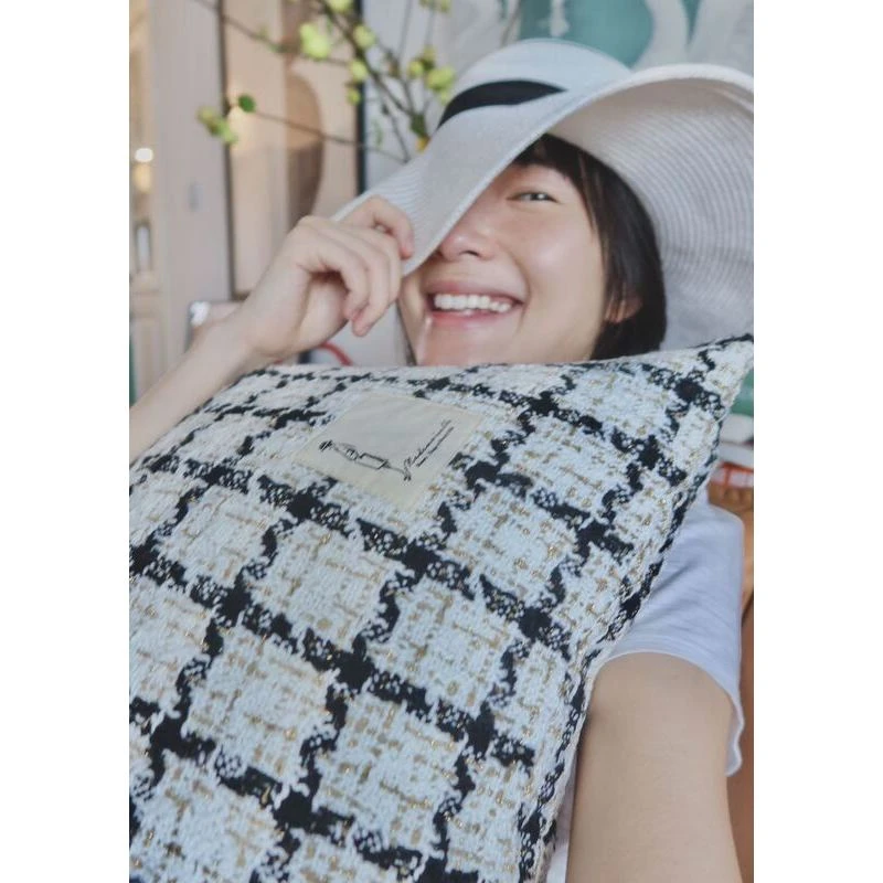 犀牛生活CocoCushion简约艺术黑白羊毛料编织欧式抱枕沙发靠枕软