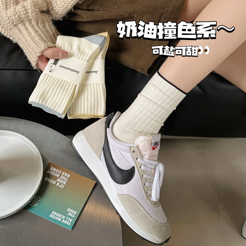 文伊娜袜子女中筒袜ins潮纯棉春秋白色日系竖条运动学生外穿长袜
