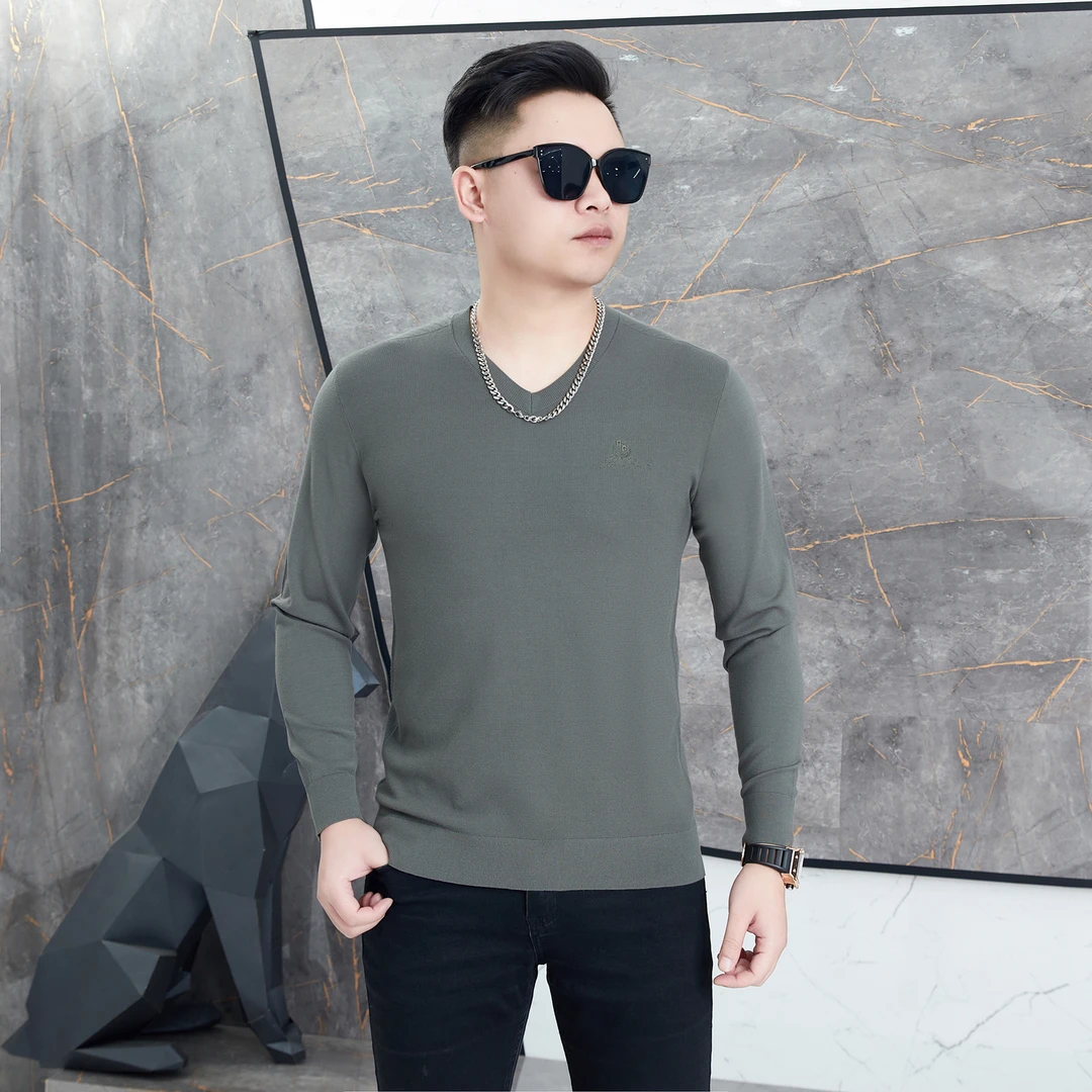 V字领休闲长袖T恤（春秋）