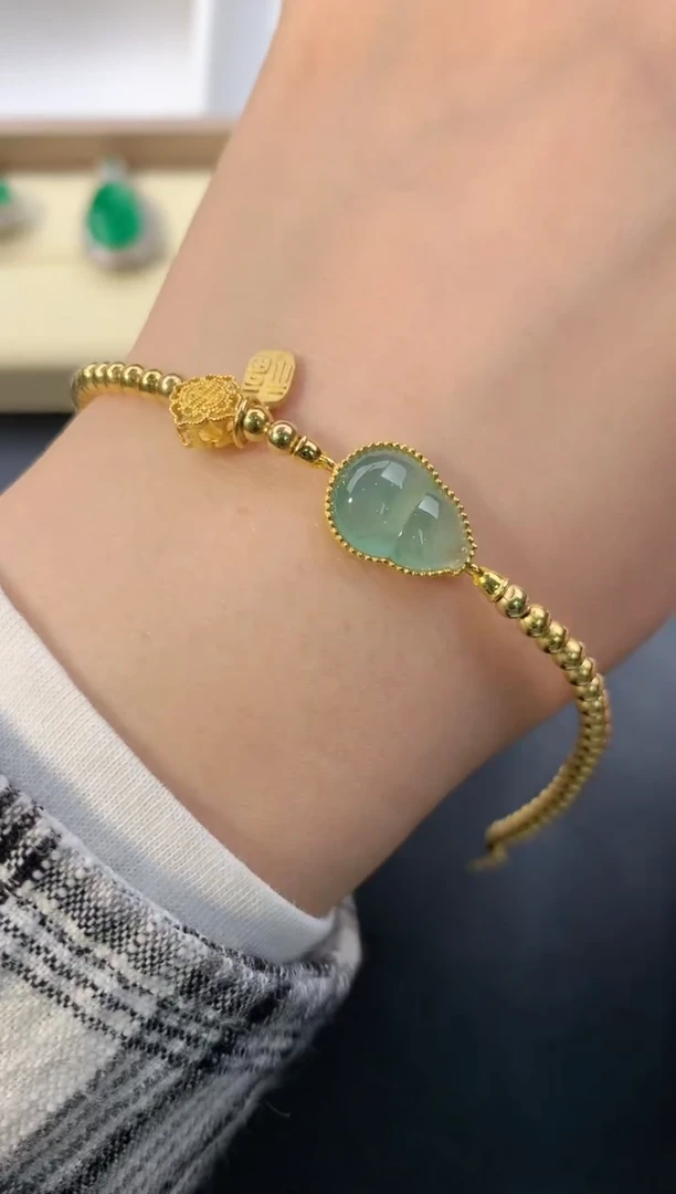 【闪购商品】翡翠颈饰18K金镶嵌E393