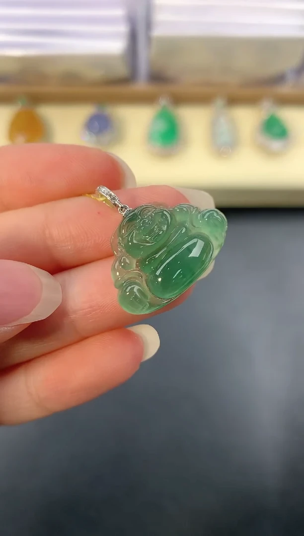 【闪购商品】翡翠颈饰18K金镶嵌W652