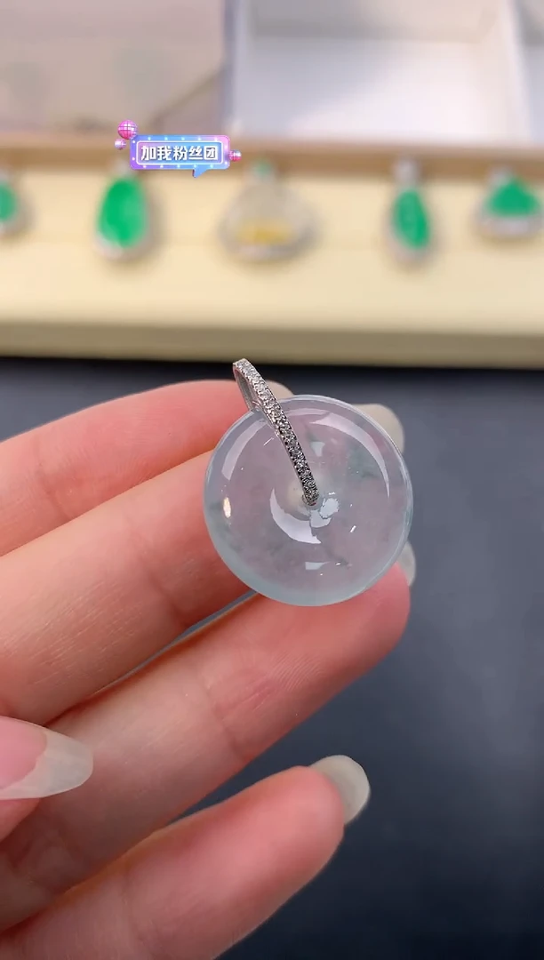 【闪购商品】翡翠颈饰18K金镶嵌X453