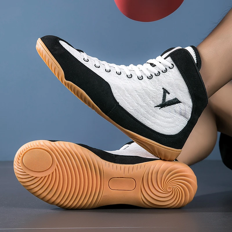 摔跤鞋专用鞋男女专业泰拳鞋自由散打搏击鞋训练拳击鞋格斗鞋中帮