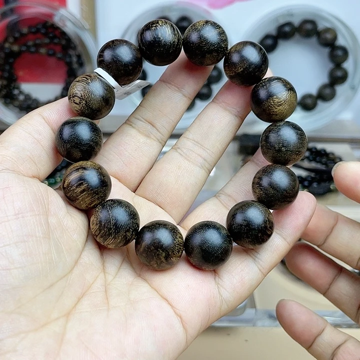 沉香手串加****4越南芽庄白奇玉化留疤嘤子虎斑