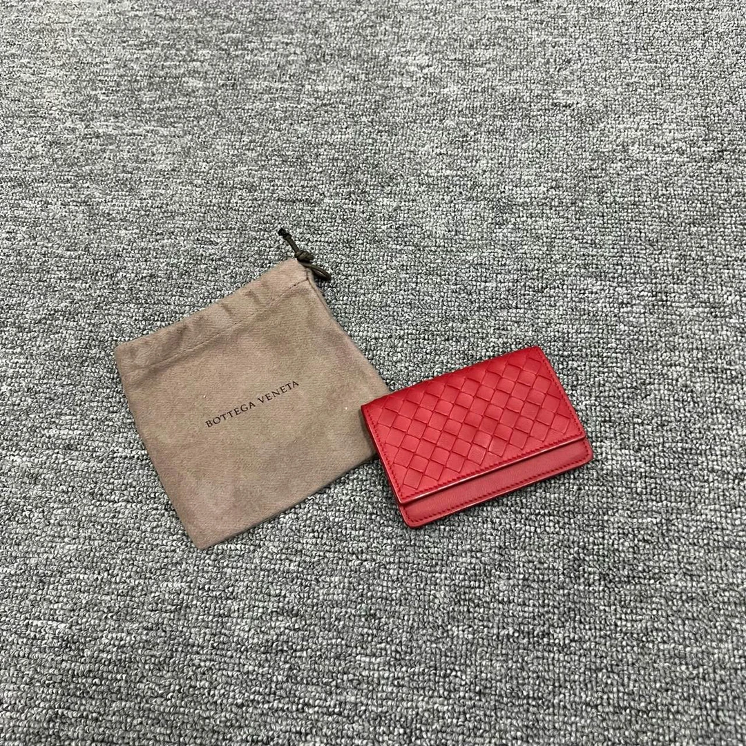 (jpy) 111 Bottega Veneta BV 红色编织卡包 均码/95新/公价5000