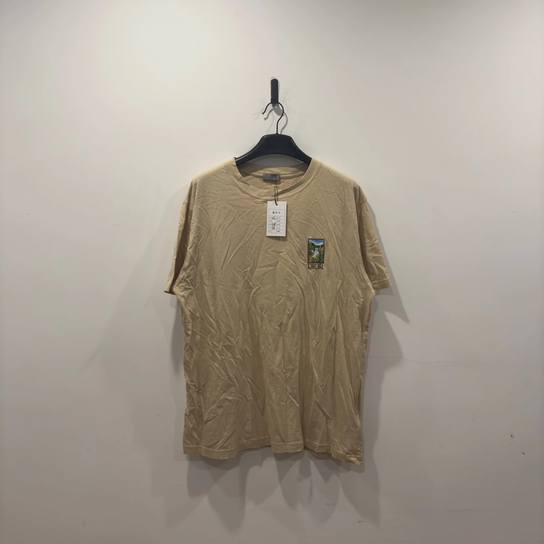 (pm)胖 迪奥 黄色 风景 短袖 / XL码 / 95新/存放有点褶皱 背后印