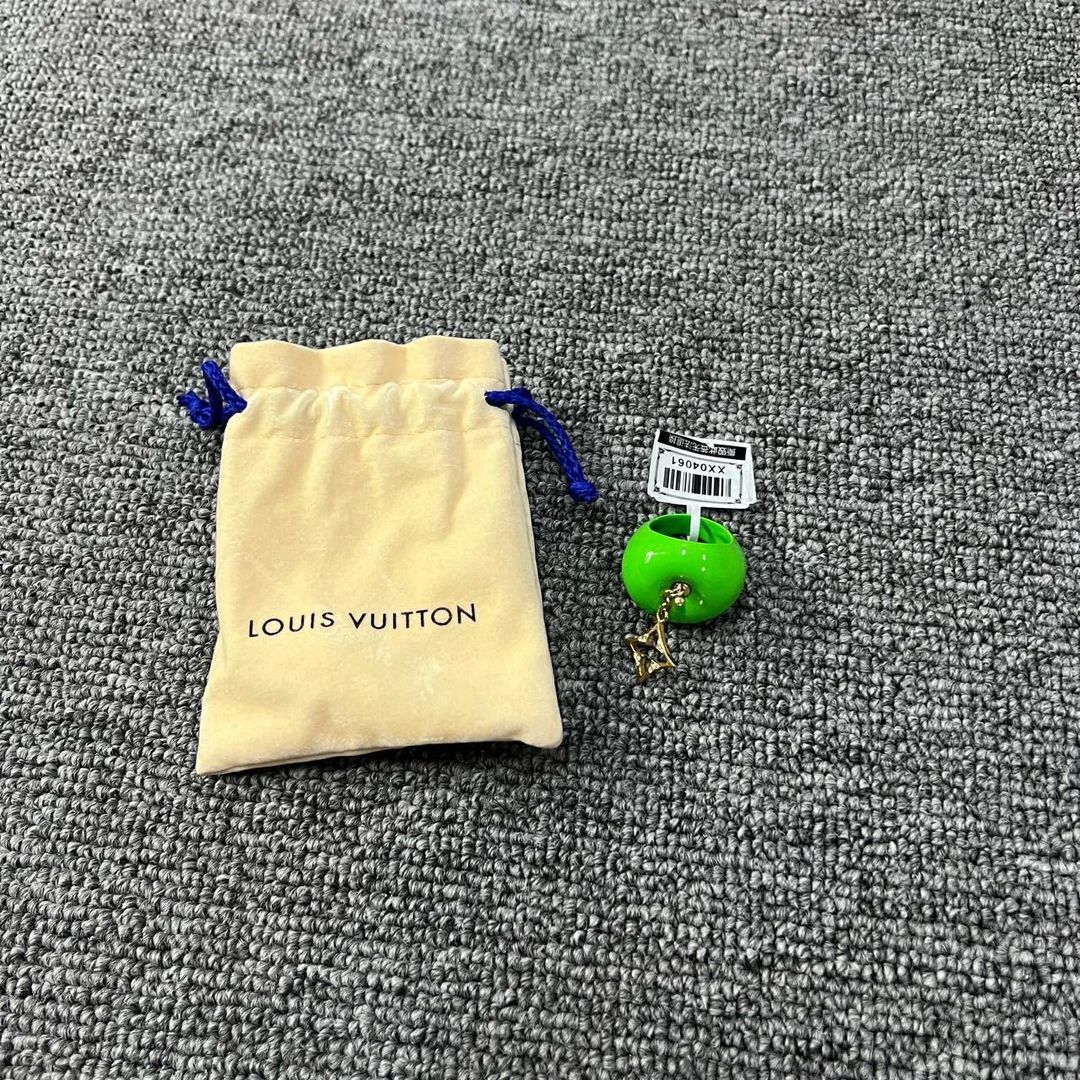 （jp）Louis Vuitton lv 镂空青苹果戒指 M码/95新/公价5500/防