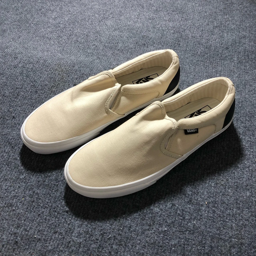 42码 Vans 舒适百搭 低帮 板鞋 米色 配盒 xx8aop