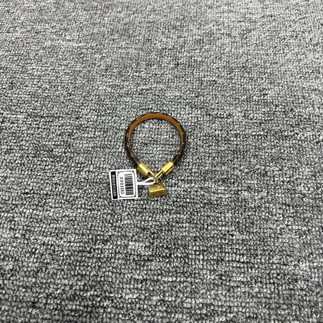 （jp）122 lv 棕色老花金属小包手镯 17码/95新/毒2799