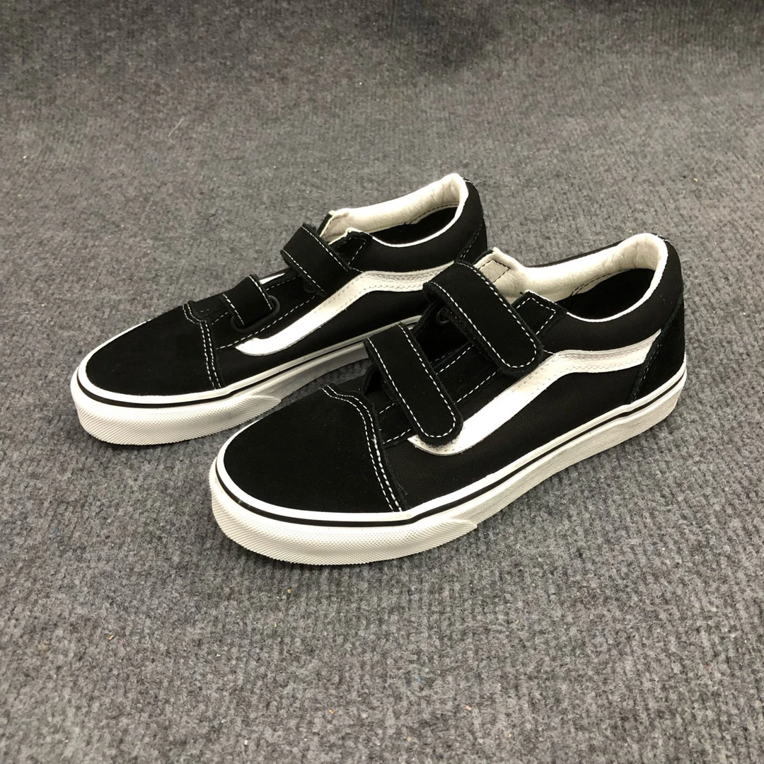 Vans old skool 舒适百搭 低帮 板鞋 黑白 配盒 UI16BT