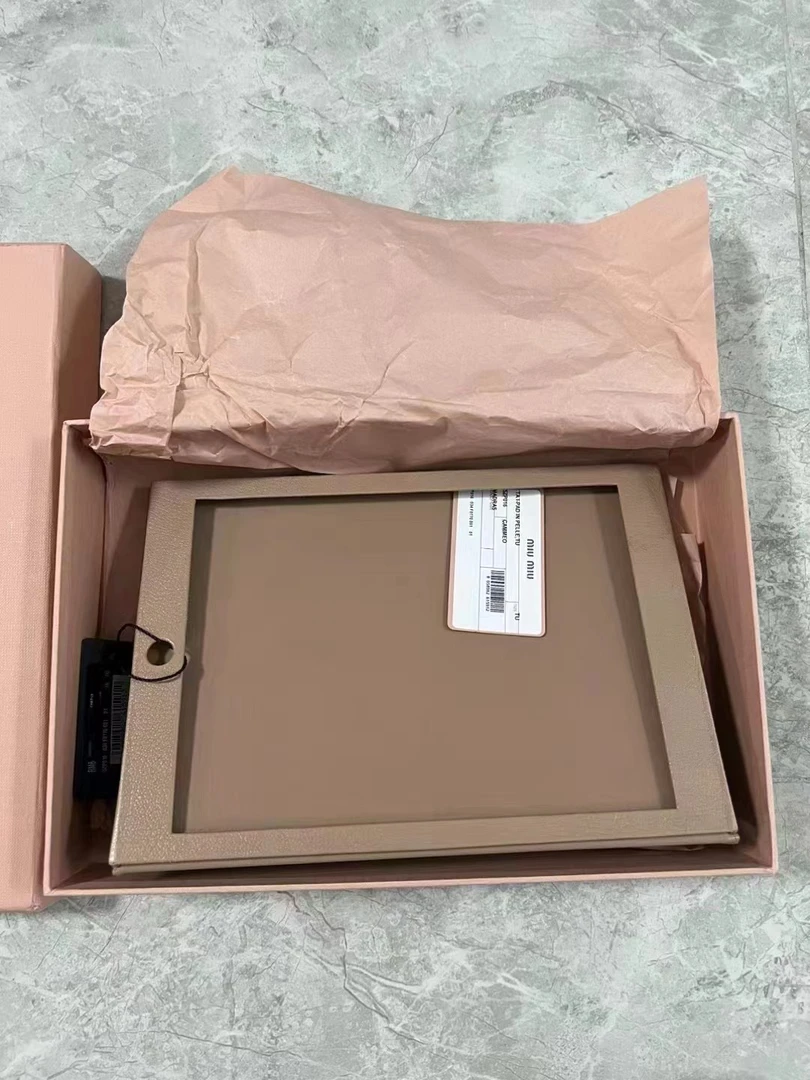 （pm）MIUMIU兔毛手腕套、松紧手环。全新原盒