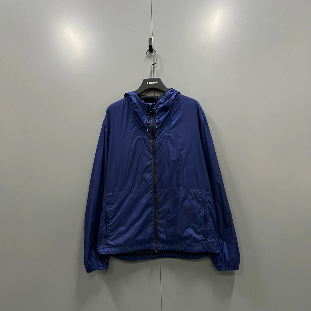 （jp）112 Zegna 杰尼亚 蓝色连帽拉链外套 XXL码/95新/公价7000