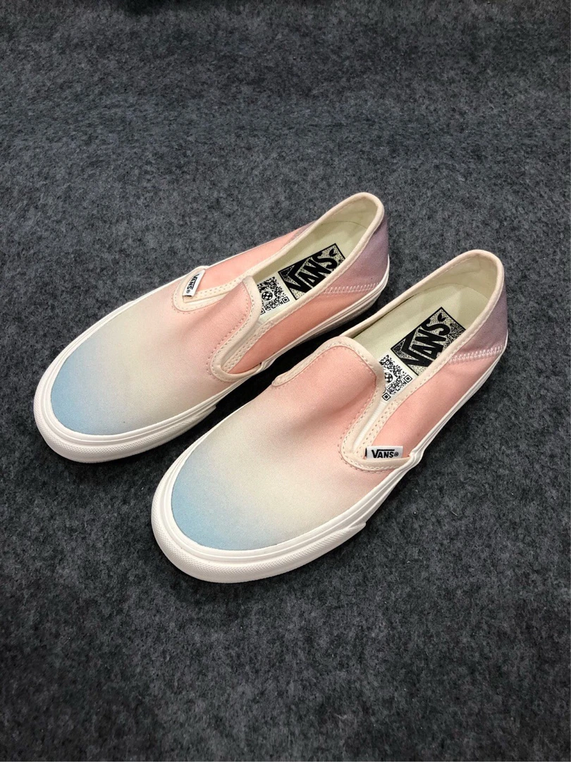 Vans slip on Ombre 低帮 板鞋 粉紫白 配盒 BX8FYN