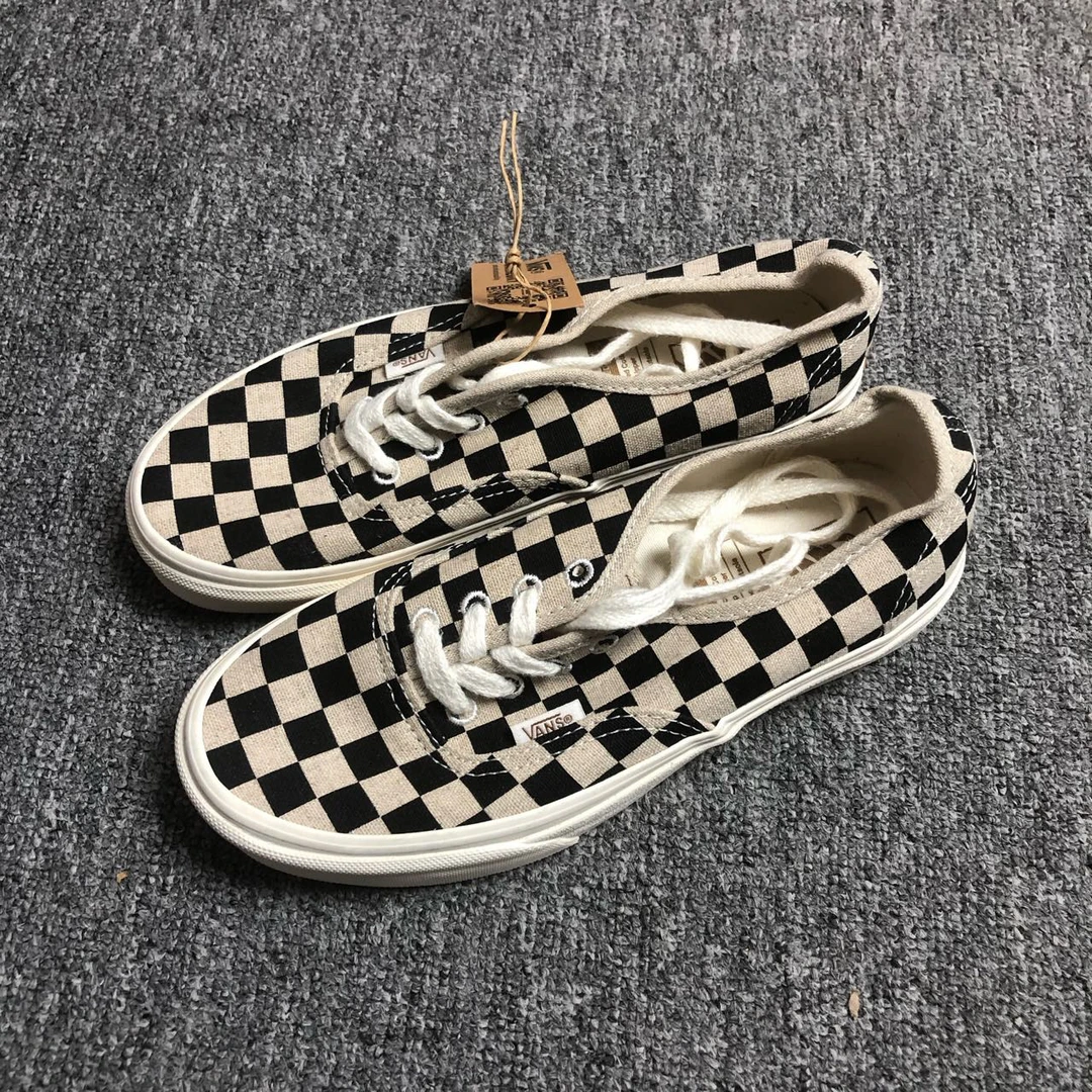 Vans AUT 低帮 板鞋 黑白 配盒 KRD705