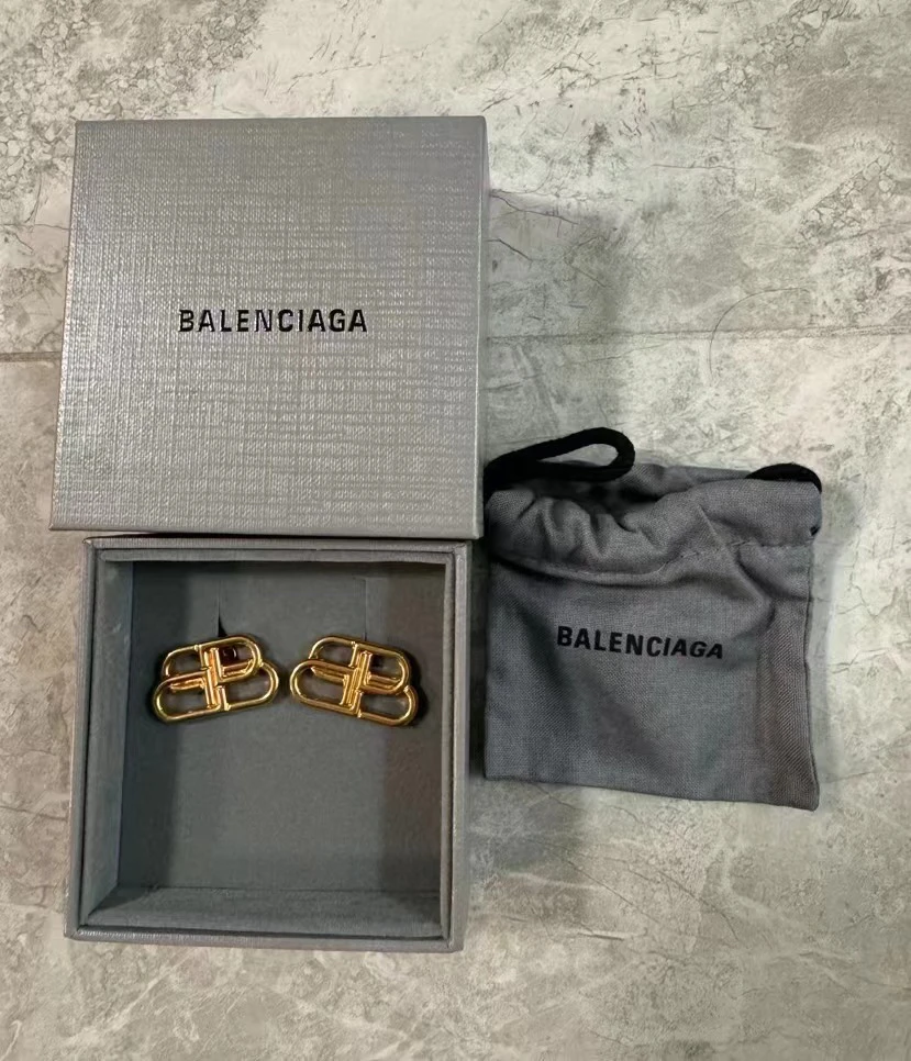 (pm)Balenciaga巴黎世家大号金色耳钉,全新全套