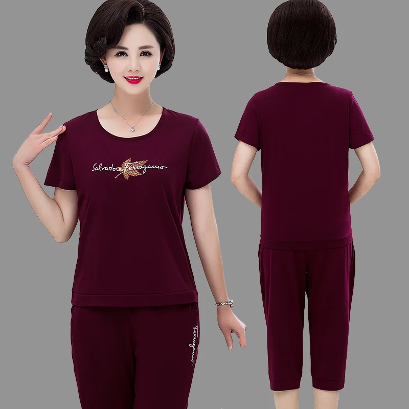 中老年妈妈夏装短袖七分裤运动服休闲套装女老年人奶奶减龄两件套