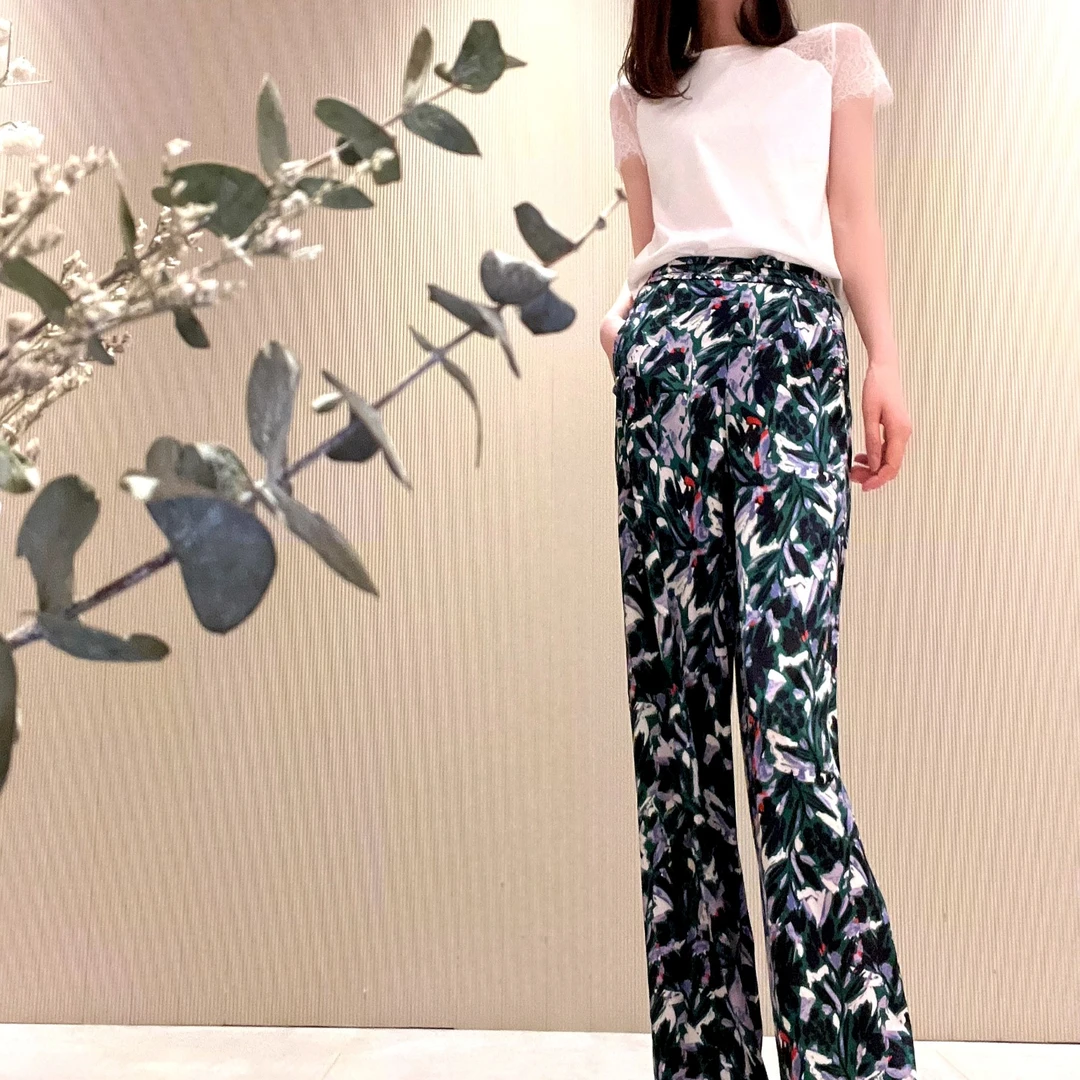 AMASS/阿玛施碎花高腰时尚休闲女士九分印花弹力直筒裤500552