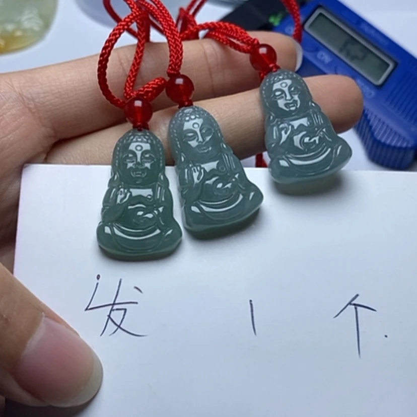 【闪购商品】翡翠颈饰未镶嵌