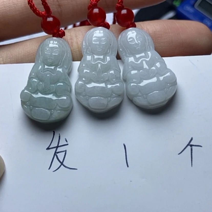 【闪购商品】翡翠颈饰未镶嵌