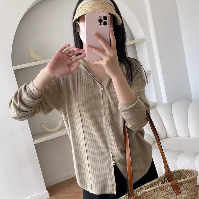 9色洋气春季新款双拉链针织衫连帽柔软细腻薄款拼接休闲宽松外套