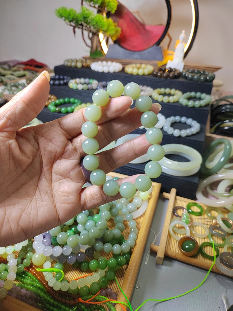 和田玉新疆且末蓝手串