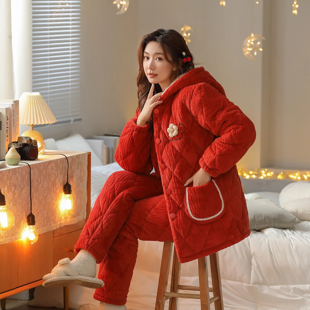 2023冬季新款夹棉加厚女士家居服红色连帽冬天保暖三层夹棉睡衣款