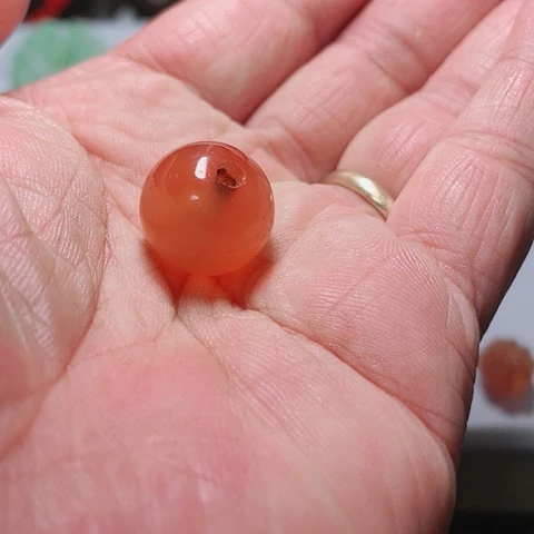 玛瑙/玉髓颈饰合金艾**言