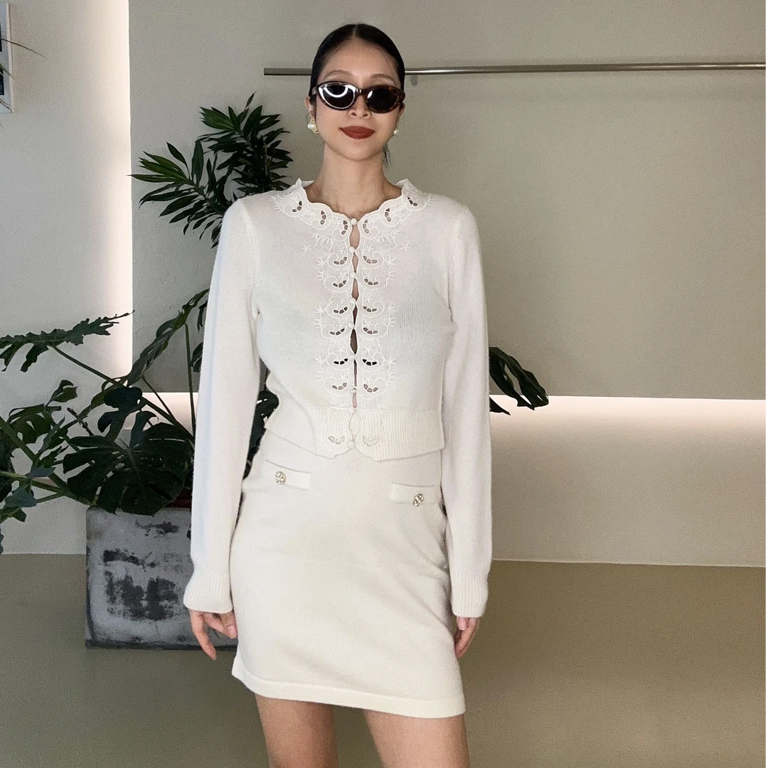 Daily romance 法式时尚气质设计感羊绒羊毛针织半裙