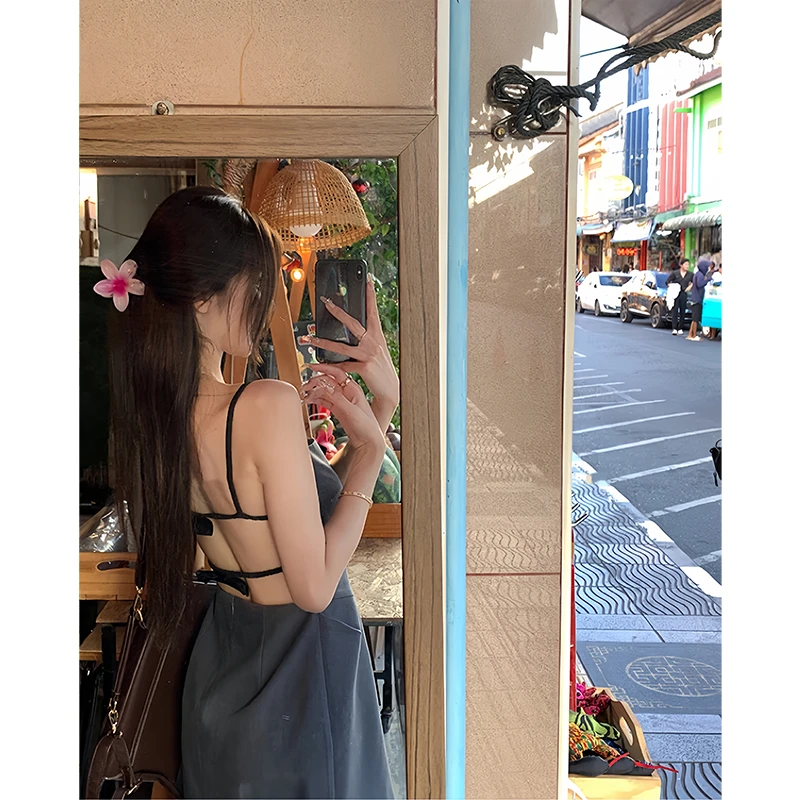 小香风辣妹刚需穿搭蝴蝶夹镂空露背性感吊带裙白色纯欲风百搭衬衫