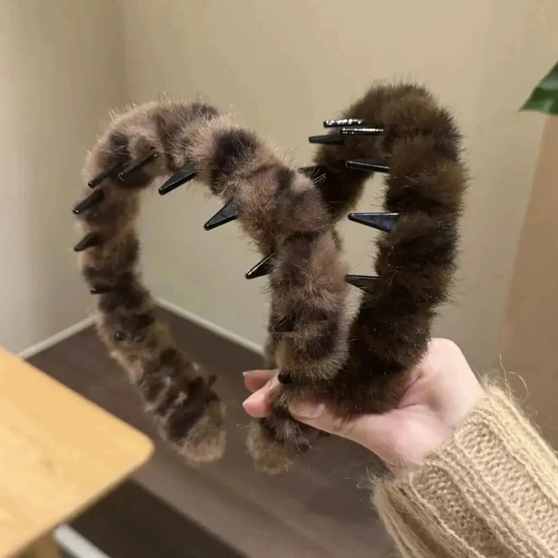 2025年秋冬升级款韩系复古豹纹带齿毛绒发箍女防滑洗脸发卡头箍