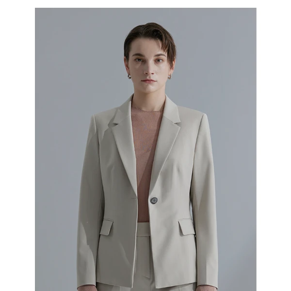 YI蜜合色一粒扣收腰西装YJA23069DCBE0B3