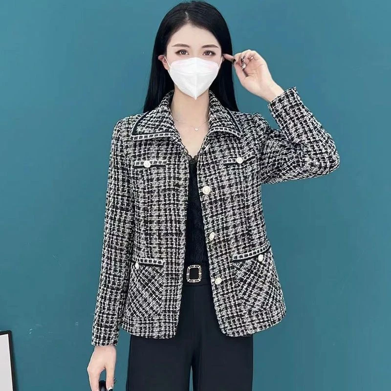 中年妈妈春秋洋气新款小香风外套中老年女装格子上衣40岁50夹克衫