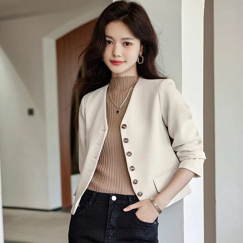 黑色无领小西装外套女春秋季2025新款气质休闲短款小个子西服上衣