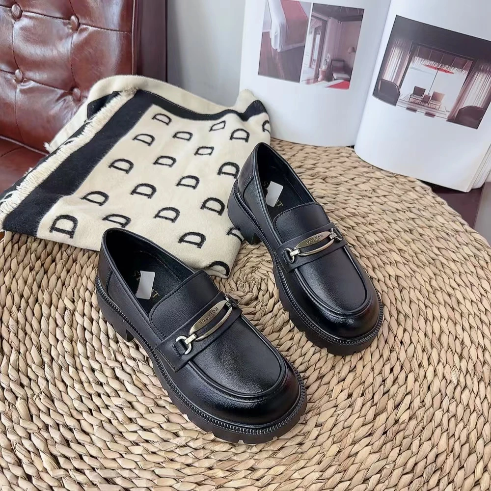 LF888-1新款一脚蹬金属扣圆头厚底舒适百搭乐福鞋仓