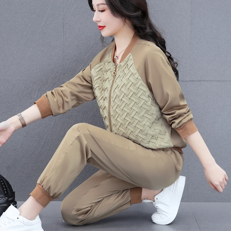 棒球领外套休闲套装女春秋装2023新款中老年妈妈运动服洋气两件套